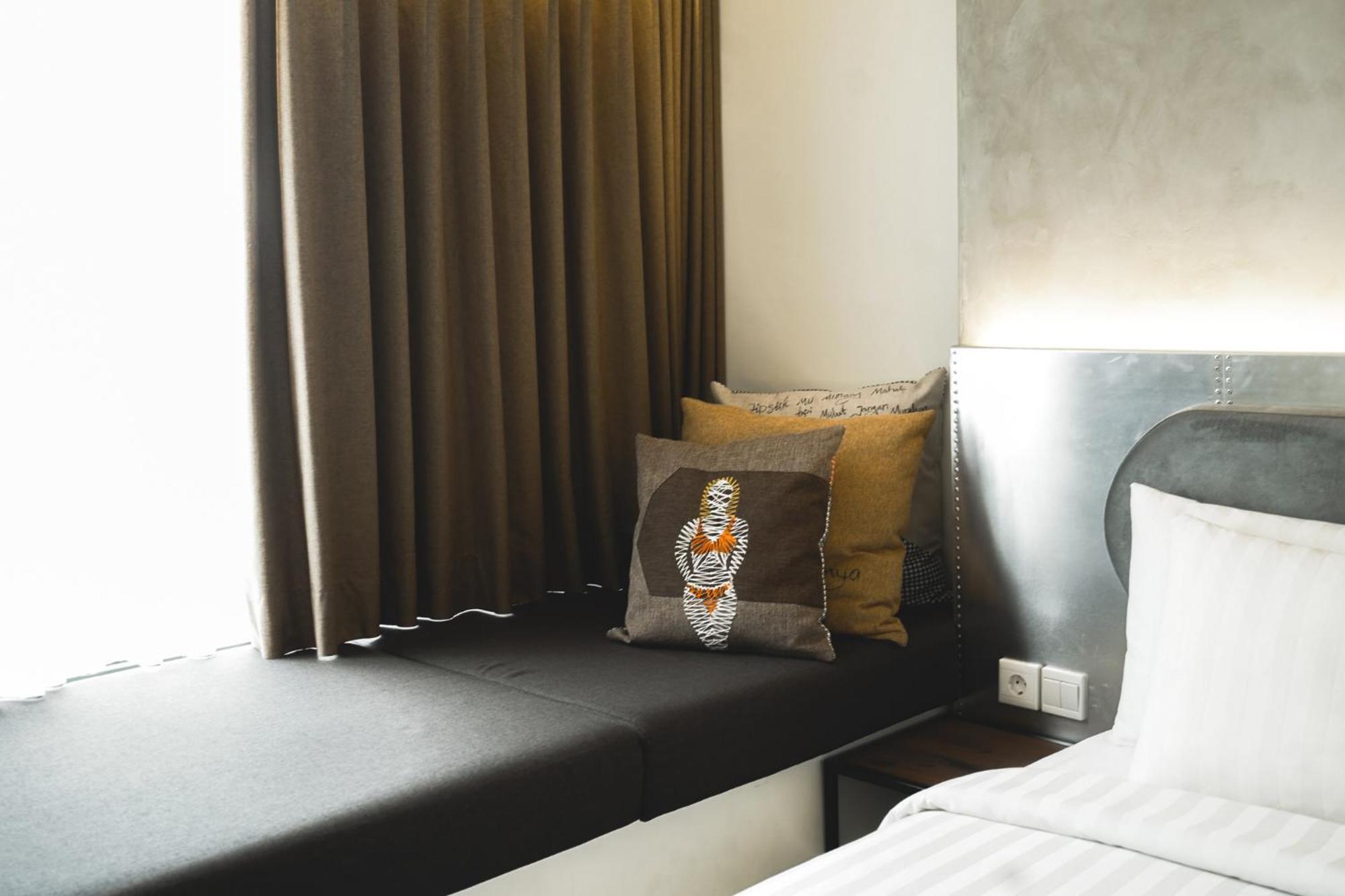 Pulang Ke Uttara Hotell Kejayan Eksteriør bilde